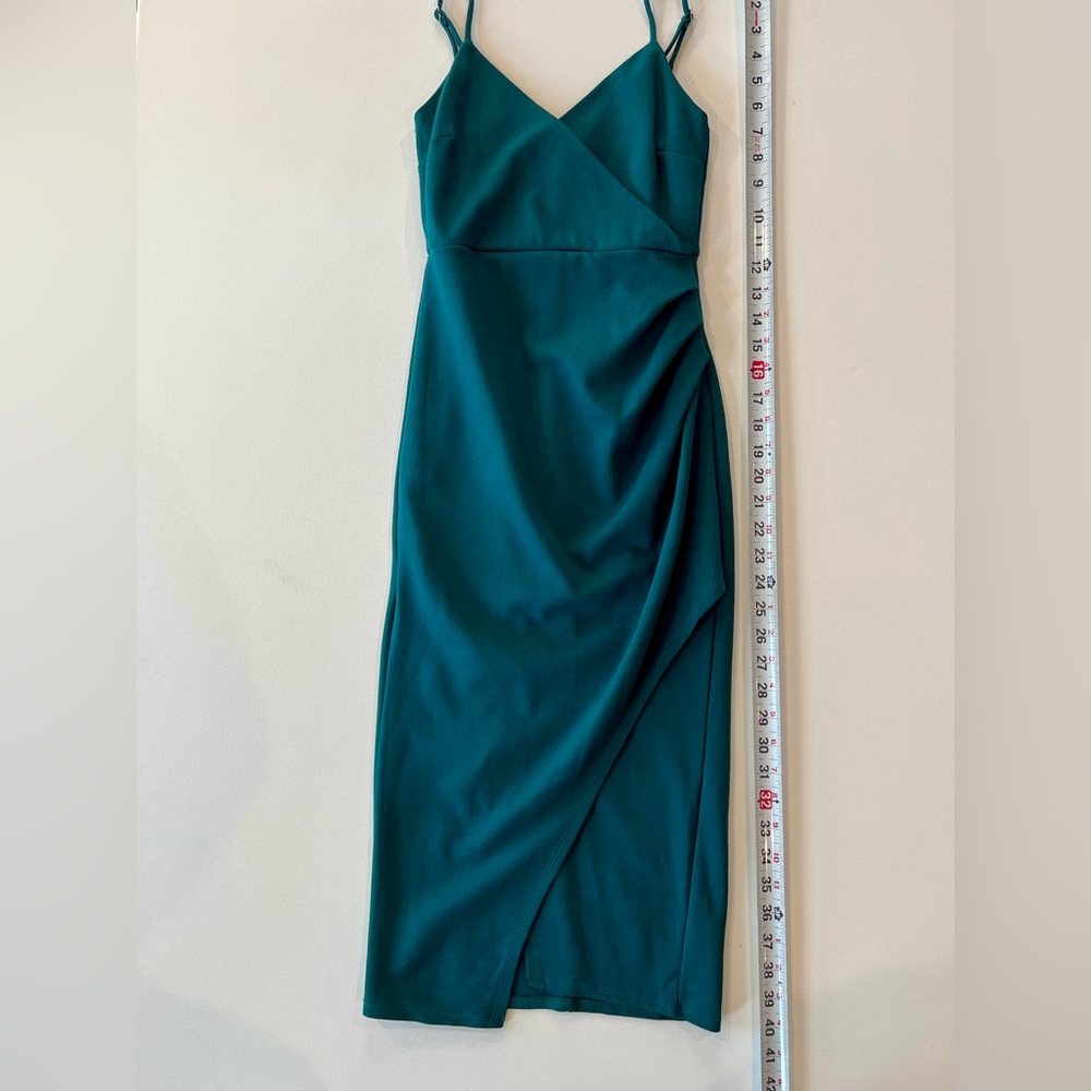 Lulu's Fitted Teal Emerald Green Mid Length Dress Straps Side Slit Extra Small - Picture 2 of 13